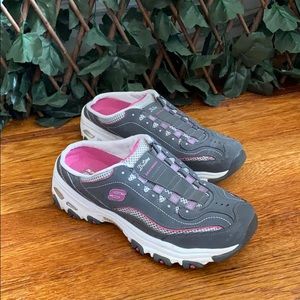 Skechers Gray And Pink D’lites Slip On Sneakers 8